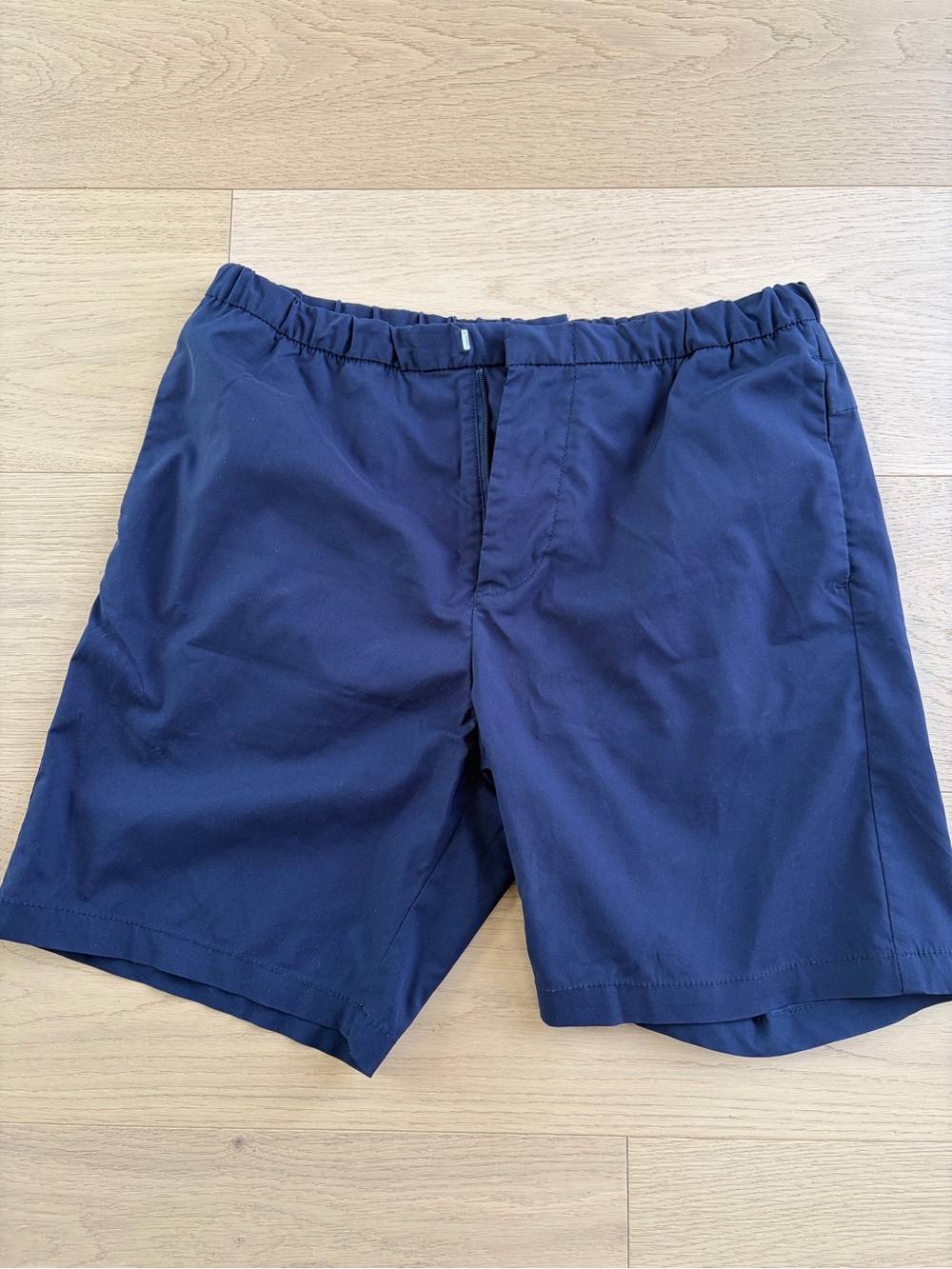 H&M Men's Navy Elastic-Waist Athletic Shorts